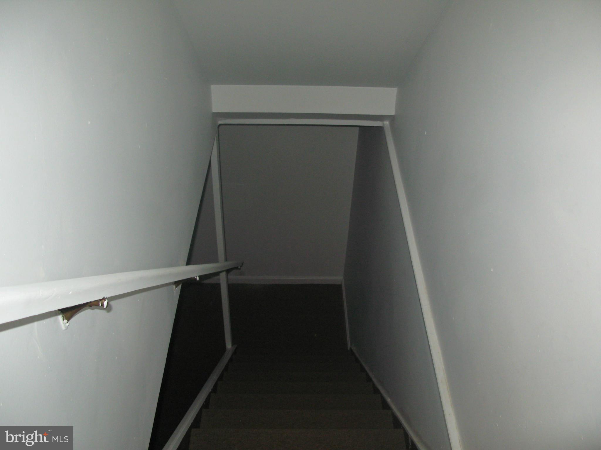 4117 Paran Road Randallstown, MD 21133 - Photo 19 of 25 Stairway