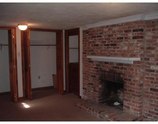 2174 Wilbraham Road Springfield, MA 01129 - Photo 13 of 14