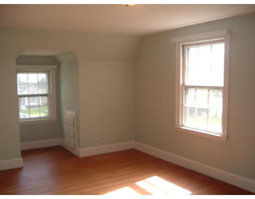 2174 Wilbraham Road Springfield, MA 01129 - Photo 10 of 14