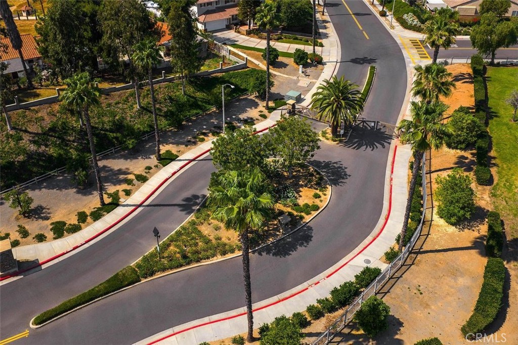 12232 Brianwood Drive Riverside, CA 92503 - Photo 35 of 37