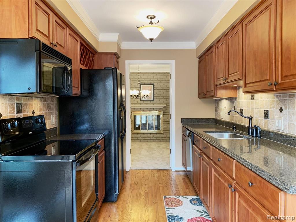 1128 Timberview Trail Bloomfield Hills, MI 48304 - Photo 6 of 31