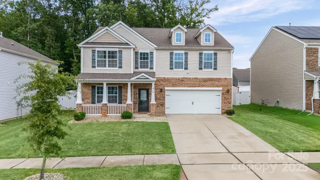 $499,000 | 919 Rock Haven Drive, Charlotte, NC 28216