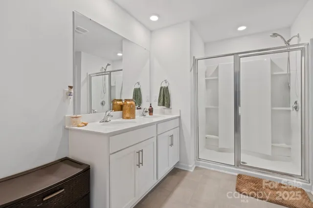 $499,000 | 919 Rock Haven Drive, Charlotte, NC 28216