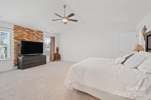 $499,000 | 919 Rock Haven Drive, Charlotte, NC 28216