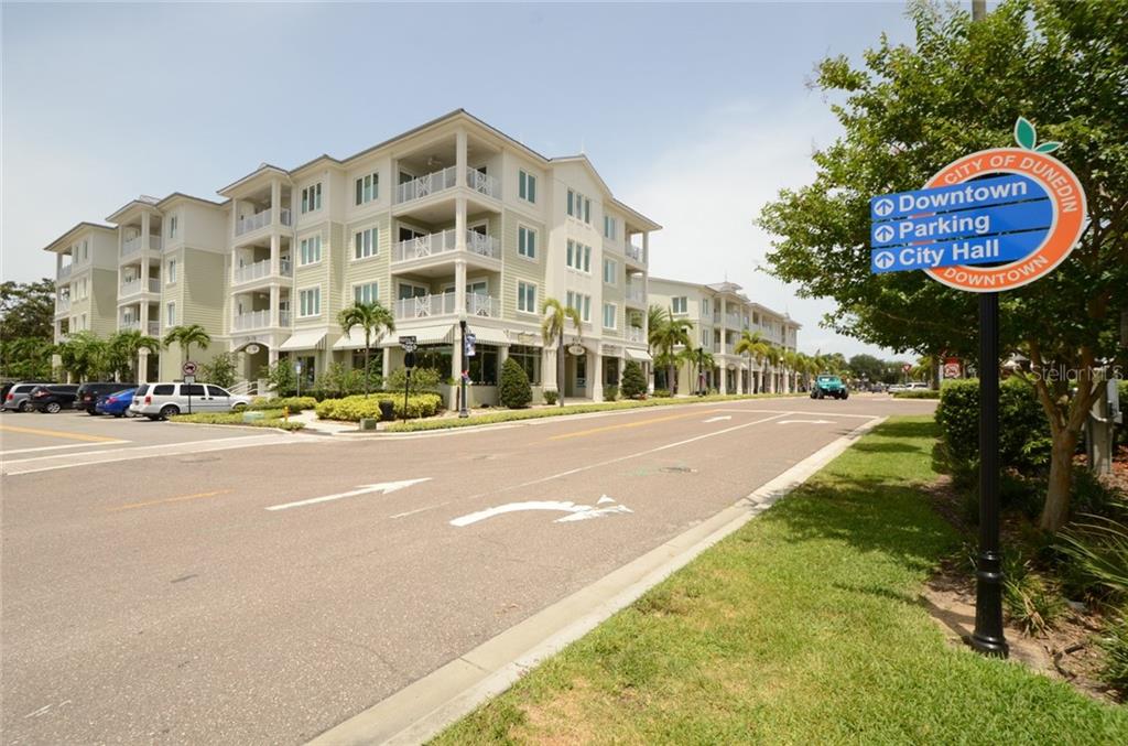 200 Main Street, Unit 303 Dunedin, FL 34698 - Photo 1 of 1