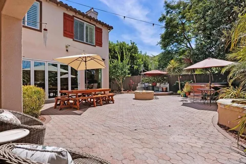 $2,349,000 | 8008 Avenida Secreto, Carlsbad, CA 92009