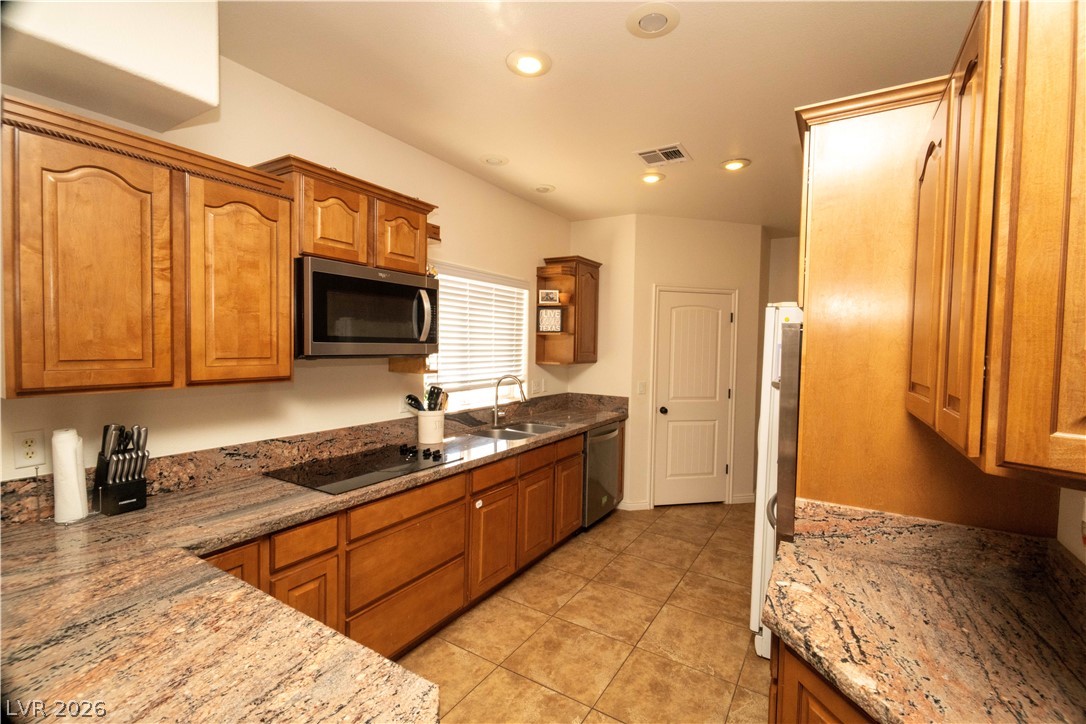 575 Gann Avenue Logandale, NV 89021 - Photo 14 of 42