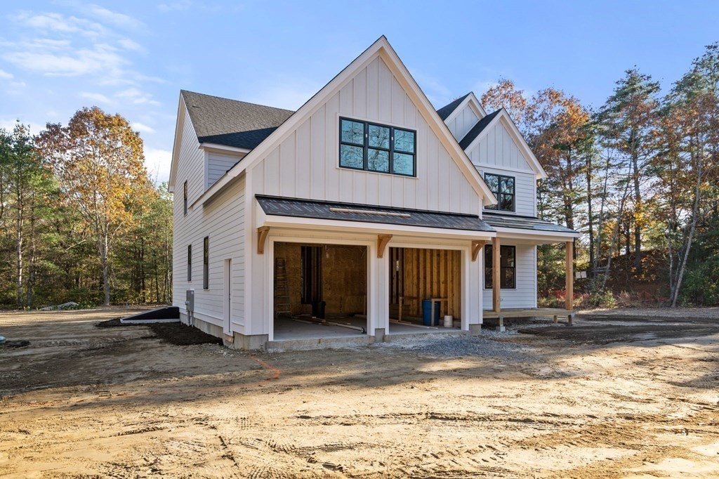 28 Chestnut Street Hudson, MA 01749 - Photo 7 of 23 Gallery Image 7
