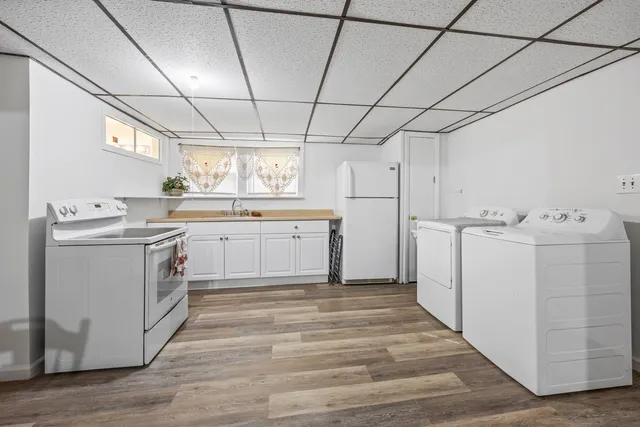 $319,900 | 3 Maple Terrace, Naugatuck, CT 06770