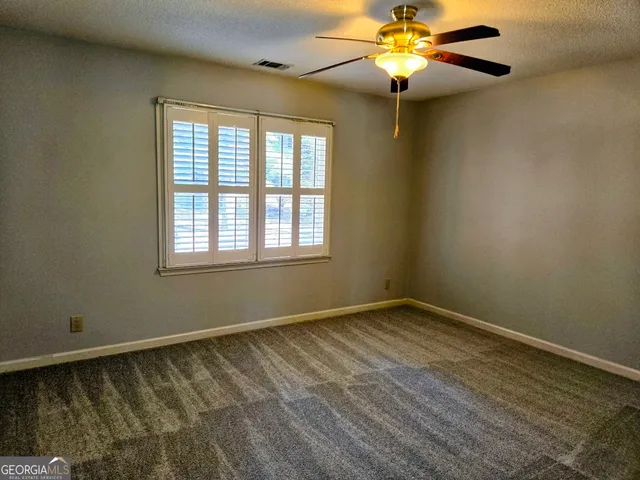 $2,395 | 270 North Drive, Fayetteville, GA 30214