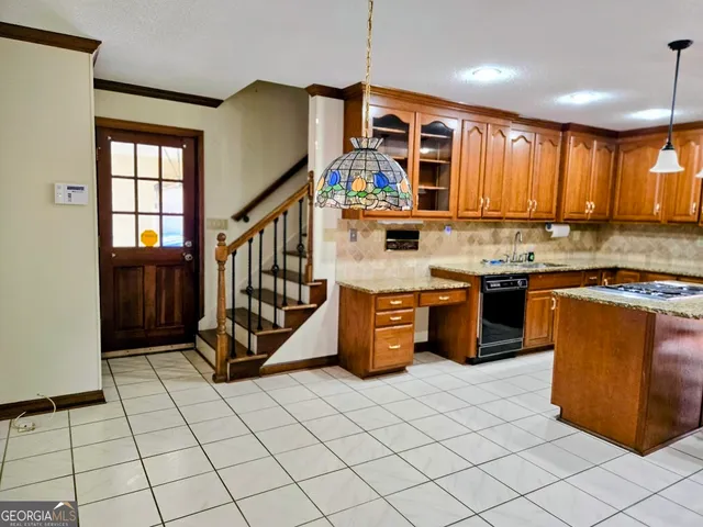 $2,395 | 270 North Drive, Fayetteville, GA 30214