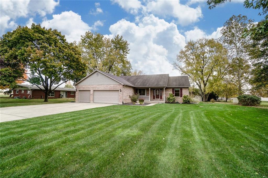 705 Westwood Road Troy, OH 45373 - Photo 2 of 56