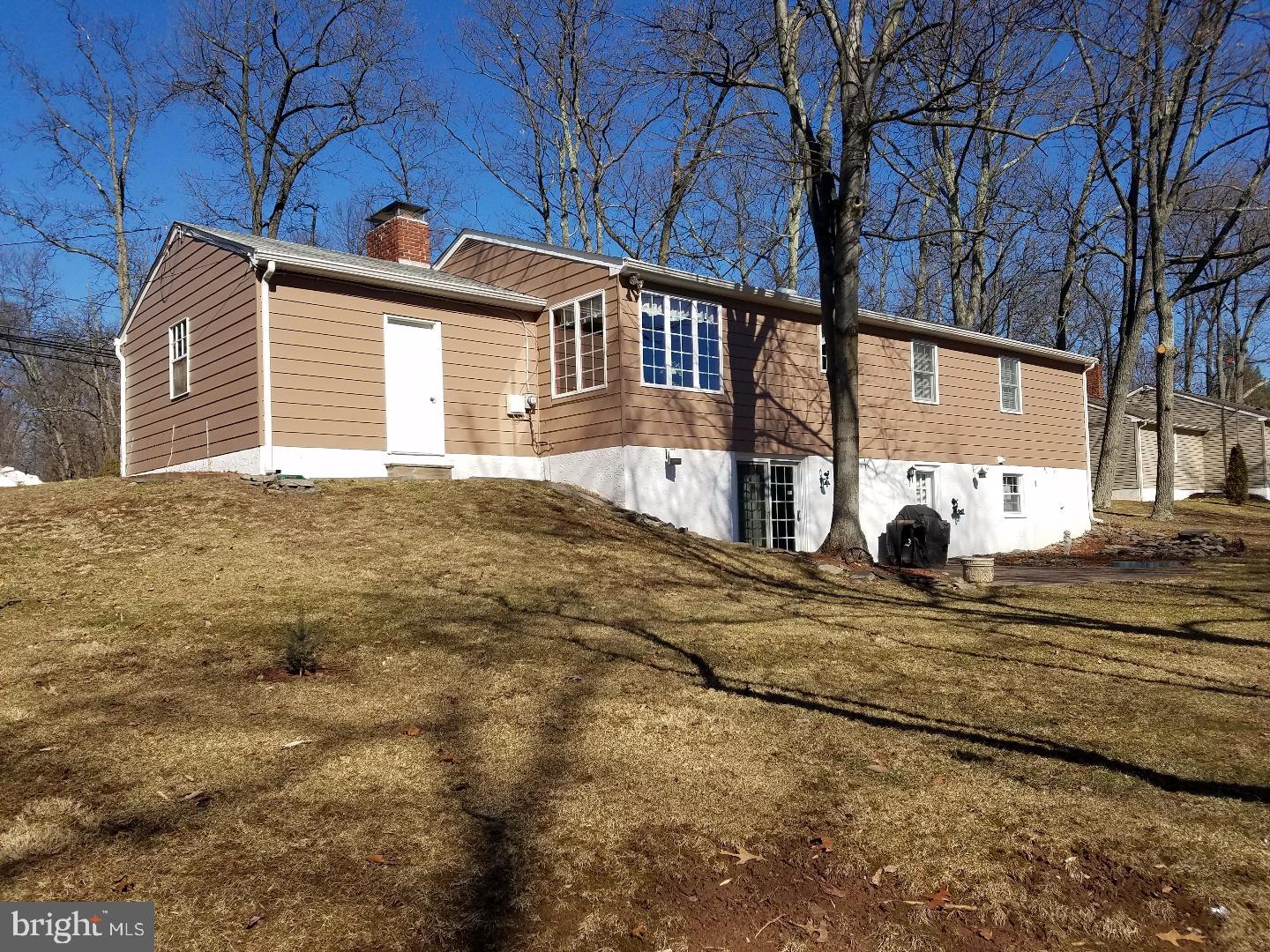 1019 North Ridge Road Perkasie, PA 18944 - Photo 3 of 25