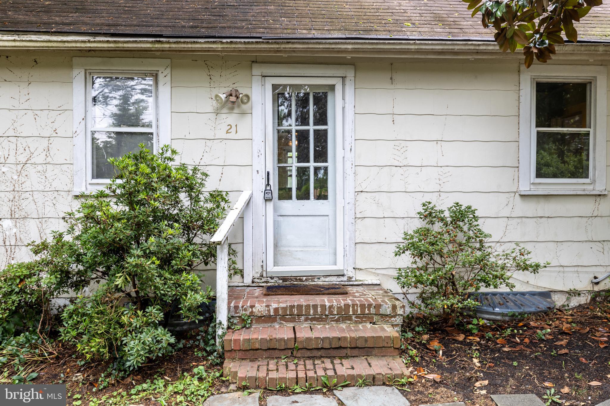 21 Arnold Road Arnold, MD 21012 - Photo 3 of 40 Gallery Image 3