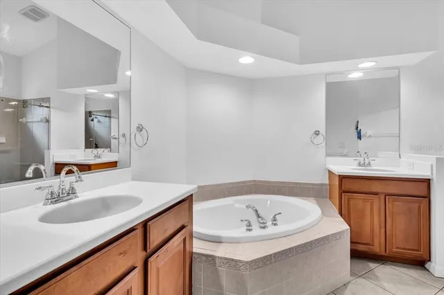 $3,195 | 6393 Rookery Circle, Bradenton, FL 34203