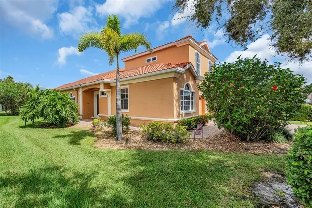 $3,195 | 6393 Rookery Circle, Bradenton, FL 34203