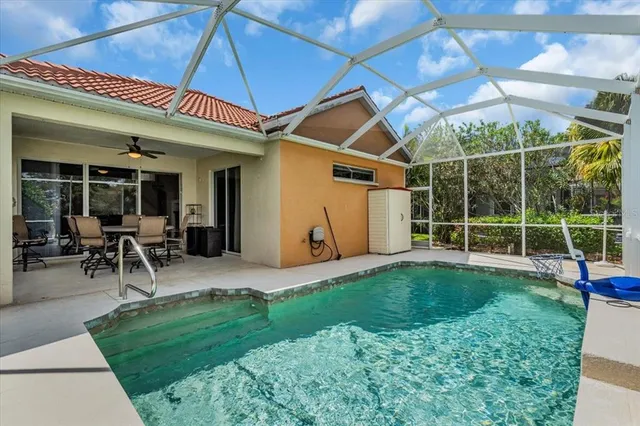 $3,195 | 6393 Rookery Circle, Bradenton, FL 34203