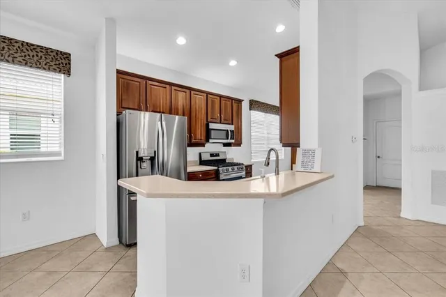 $3,195 | 6393 Rookery Circle, Bradenton, FL 34203