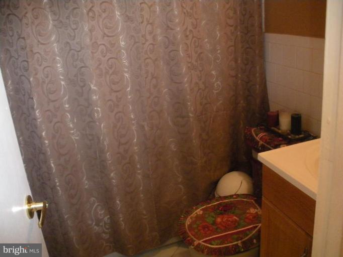 1830 Metzerott Road, Unit A3 Hyattsville, MD 20783 - Photo 4 of 5 Bath #1