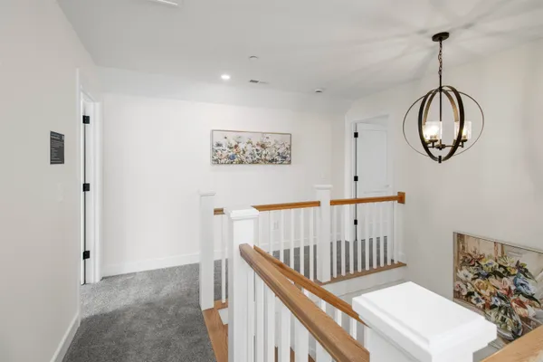 $819,900 | 35 The Cliffs, Unit 35, Auburn, NH 03032