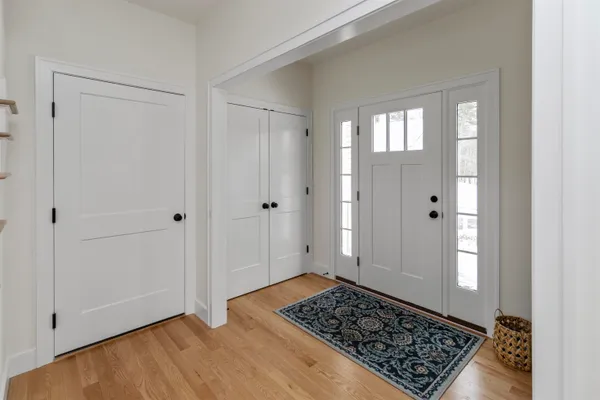 $819,900 | 35 The Cliffs, Unit 35, Auburn, NH 03032