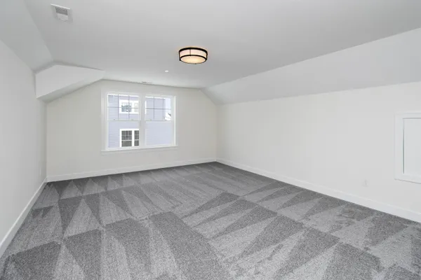 $819,900 | 35 The Cliffs, Unit 35, Auburn, NH 03032