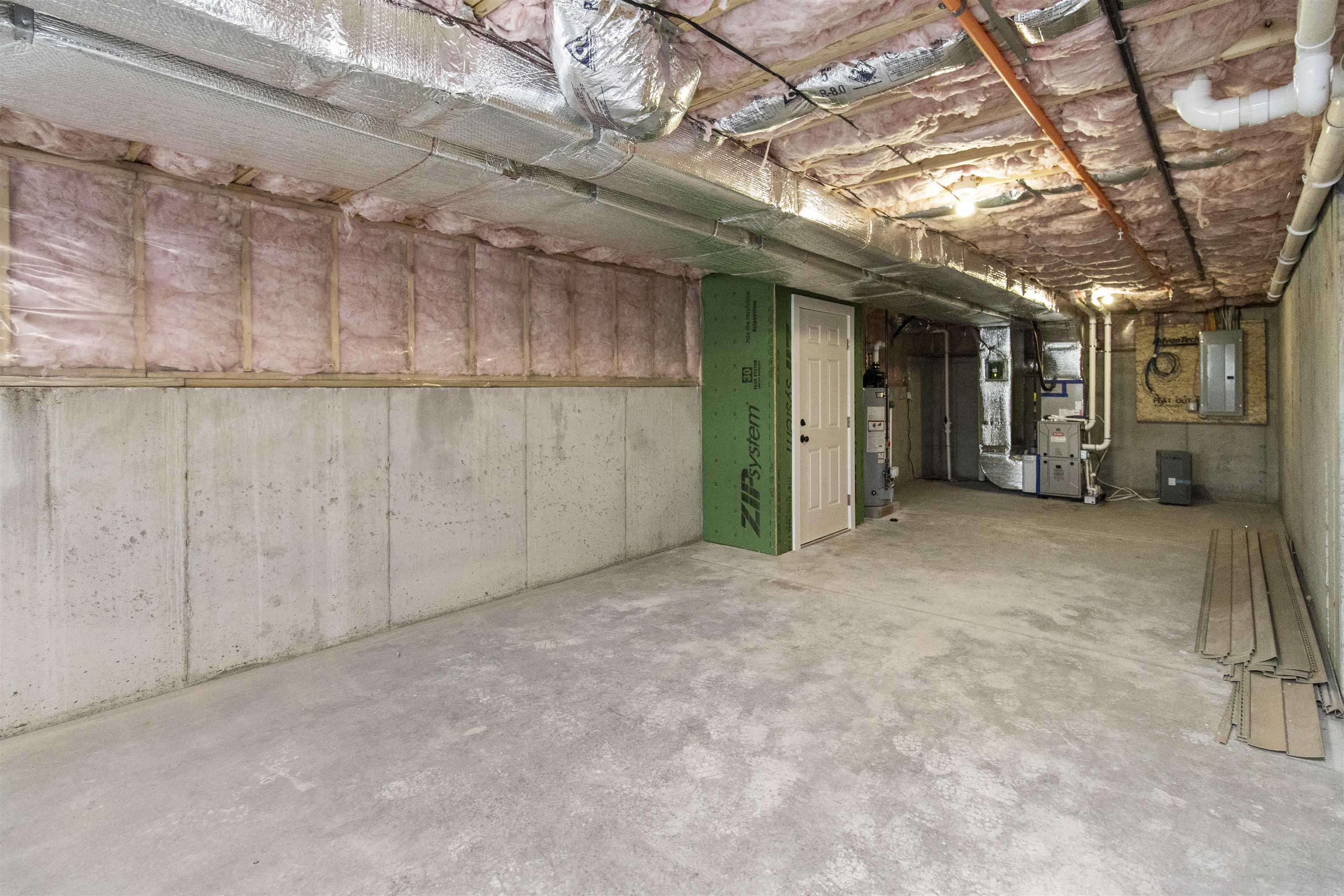 35 The Cliffs, Unit 35 Auburn, NH 03032 - Photo 23 of 31