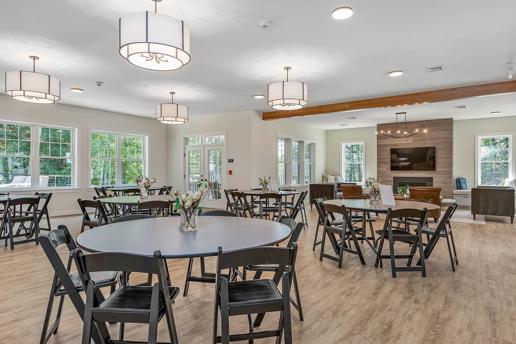 35 The Cliffs, Unit 35 Auburn, NH 03032 - Photo 28 of 32