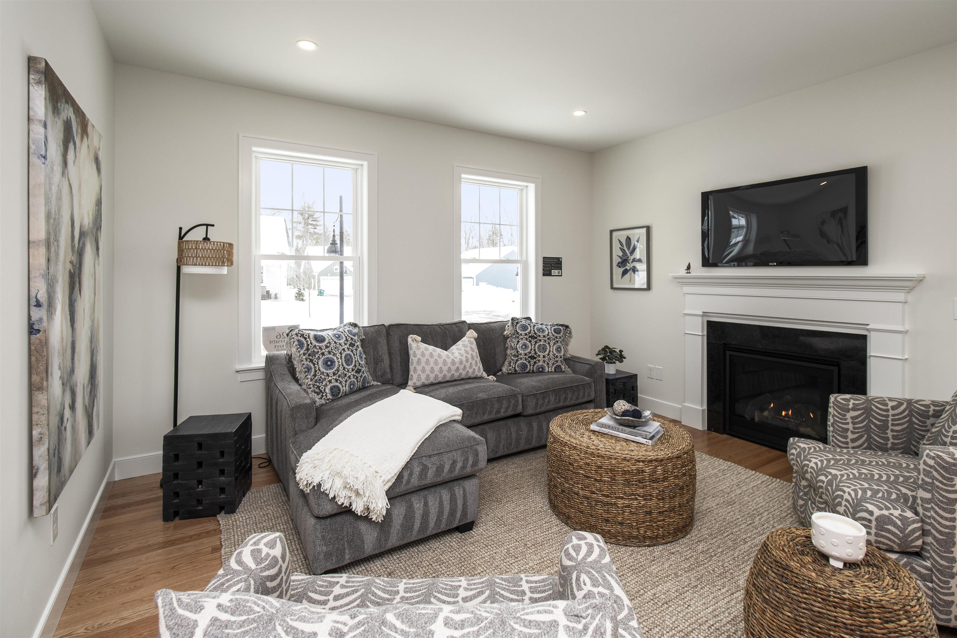 35 The Cliffs, Unit 35 Auburn, NH 03032 - Photo 7 of 32