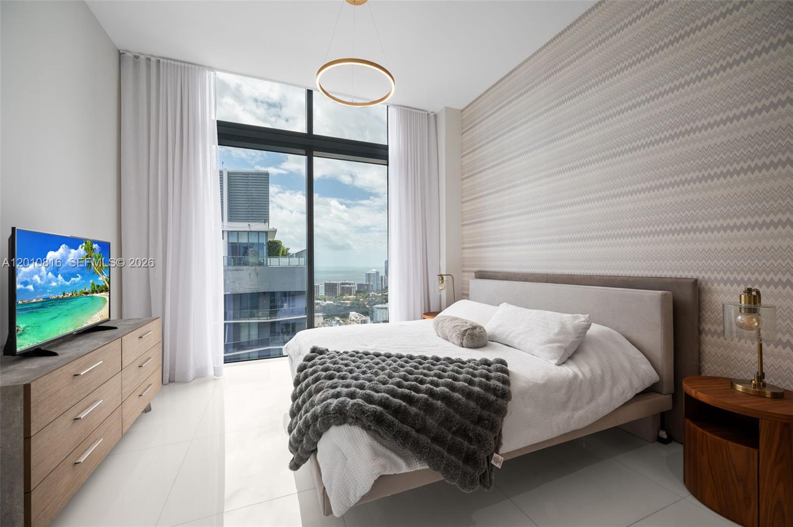 88 Southwest 7th Street, Unit PH4301 Miami, FL 33130 - Photo 21 of 47