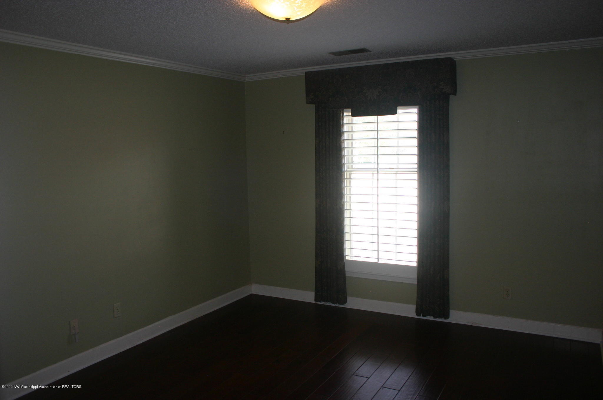 105 Jill Road Senatobia, MS 38668 - Photo 9 of 30 IMG_7860