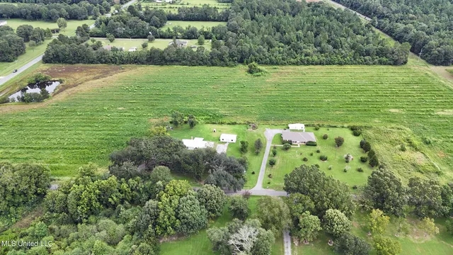 $387,000 | 613 Lucedale Ms 39452, Lucedale, MS 39452