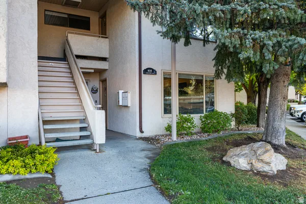 $263,000 | 935 Creekhill Lane, Unit 11, Midvale, UT 84047
