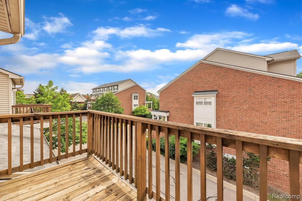 16810 Farmington Road Livonia, MI 48154 - Photo 34 of 41