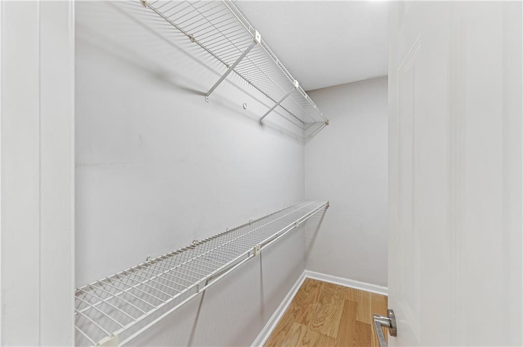 1750 Clairmont Road, Unit 18 Decatur, GA 30033 - Photo 23 of 31