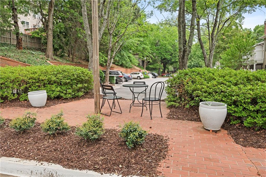 1750 Clairmont Road, Unit 18 Decatur, GA 30033 - Photo 27 of 31