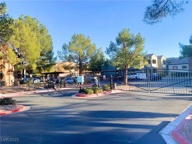 $1,400 | 555 East Silverado Ranch Boulevard, Unit 1002, Las Vegas, NV 89183