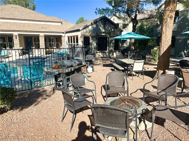 $1,400 | 555 East Silverado Ranch Boulevard, Unit 1002, Las Vegas, NV 89183