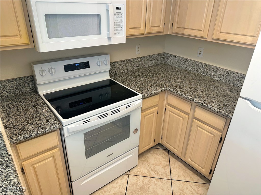 555 East Silverado Ranch Boulevard, Unit 1002 Las Vegas, NV 89183 - Photo 10 of 22