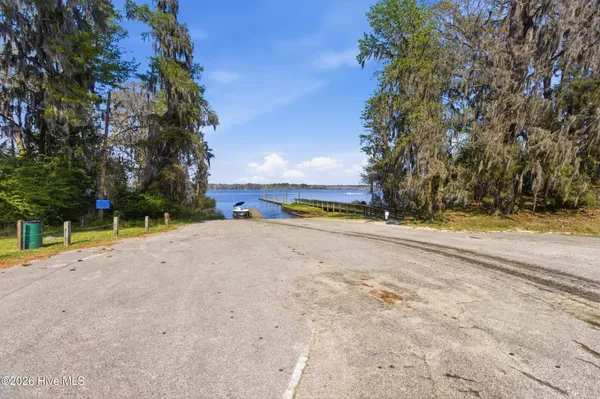 $250,000 | 204 Glenburnie Drive, New Bern, NC 28560