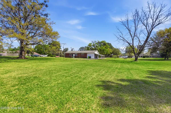 $250,000 | 204 Glenburnie Drive, New Bern, NC 28560