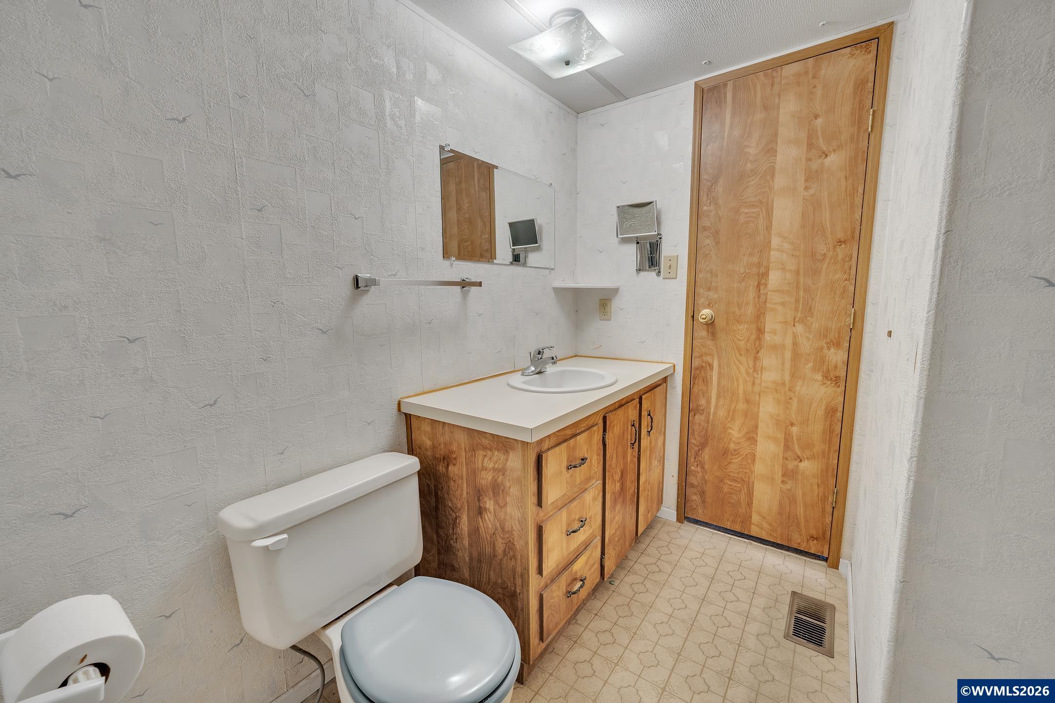 3137 Rainbow Loop, Unit 6 Hubbard, OR 97032 - Photo 13 of 20