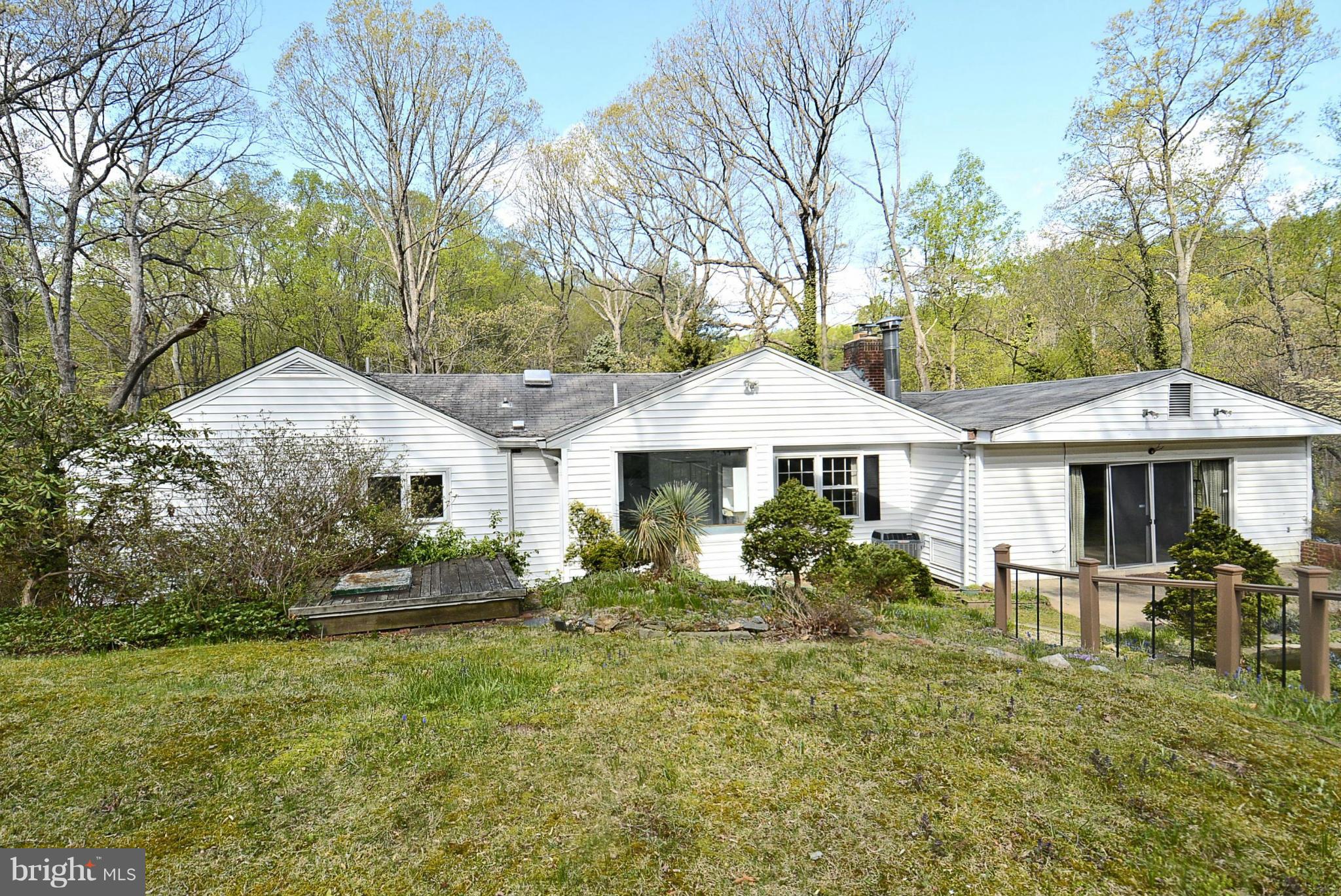 12013 Kemp Mill Road Silver Spring, MD 20902 - Photo 29 of 30 Back Elevation