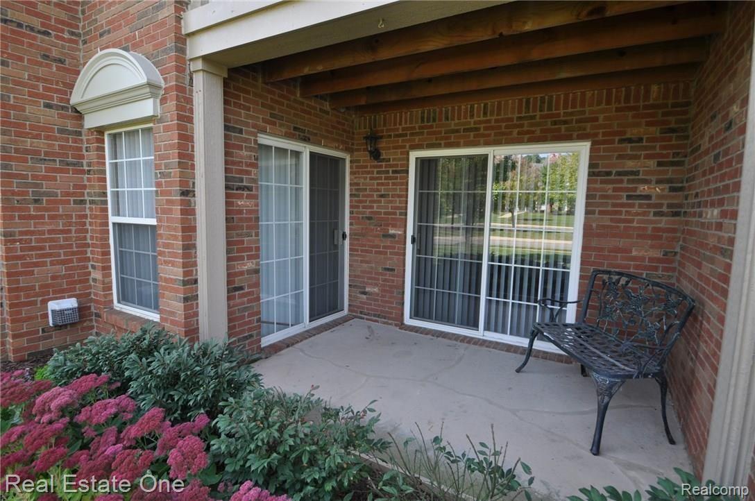 3561 Oakmonte Boulevard, Unit 44 Rochester, MI 48306 - Photo 23 of 30 22.JPG