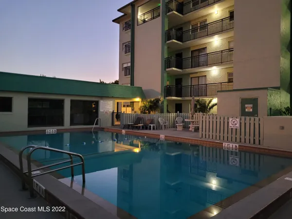 $3,000 | 1251 South Atlantic Avenue, Unit 201, Cocoa Beach, FL 32931