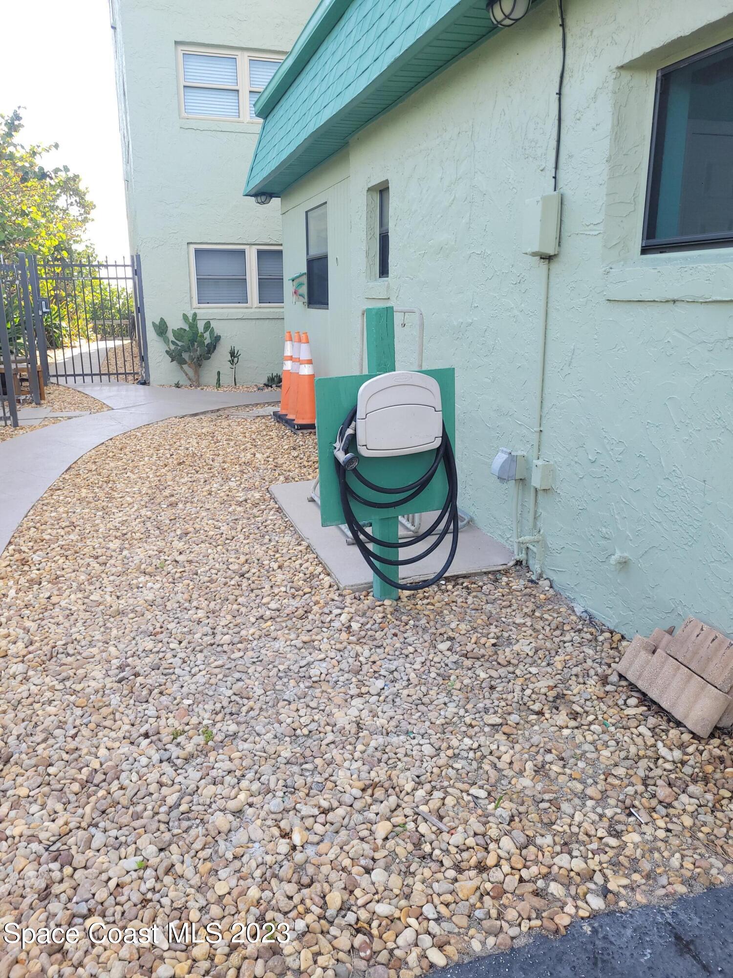 1251 South Atlantic Avenue, Unit 201 Cocoa Beach, FL 32931 - Photo 37 of 43 Car wash zone