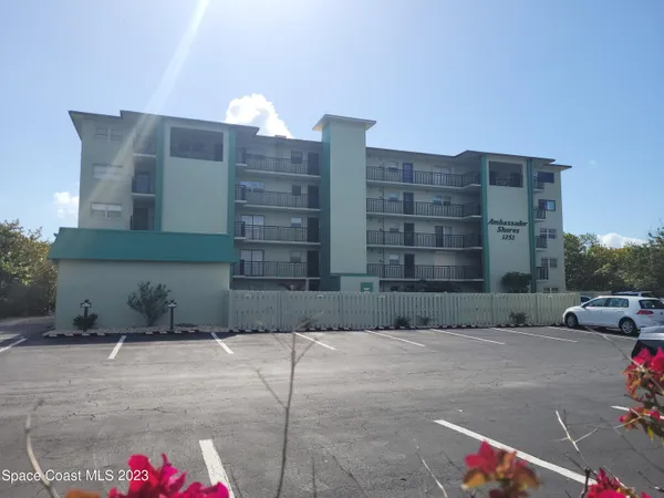 $3,000 | 1251 South Atlantic Avenue, Unit 201, Cocoa Beach, FL 32931