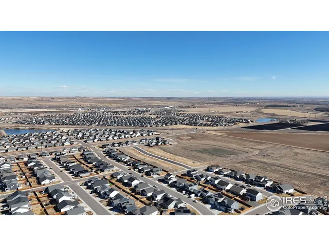 a black and white photo of a couch