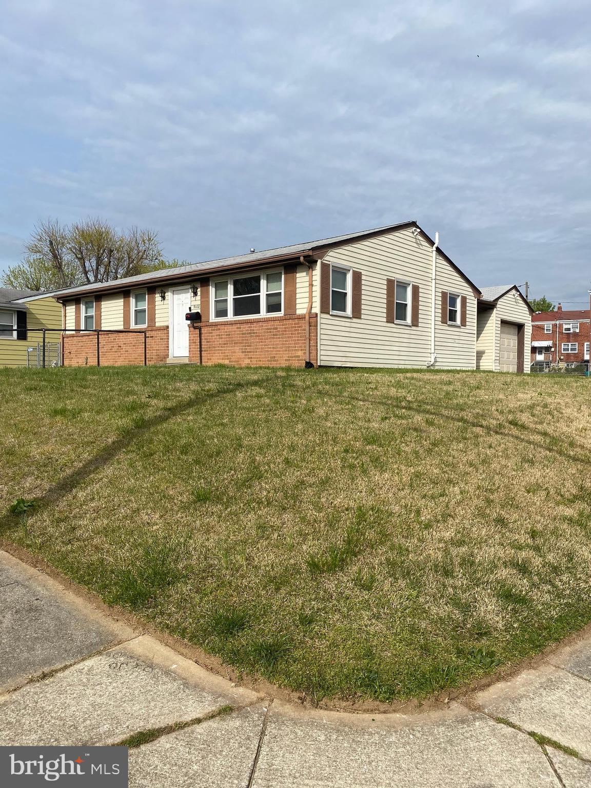 5100 Shelbourne Road Baltimore, MD 21227 - Photo 2 of 36