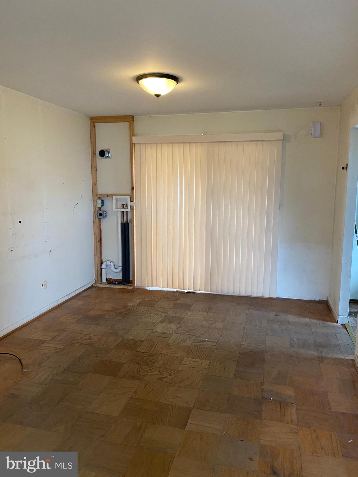 5100 Shelbourne Road Baltimore, MD 21227 - Photo 16 of 36